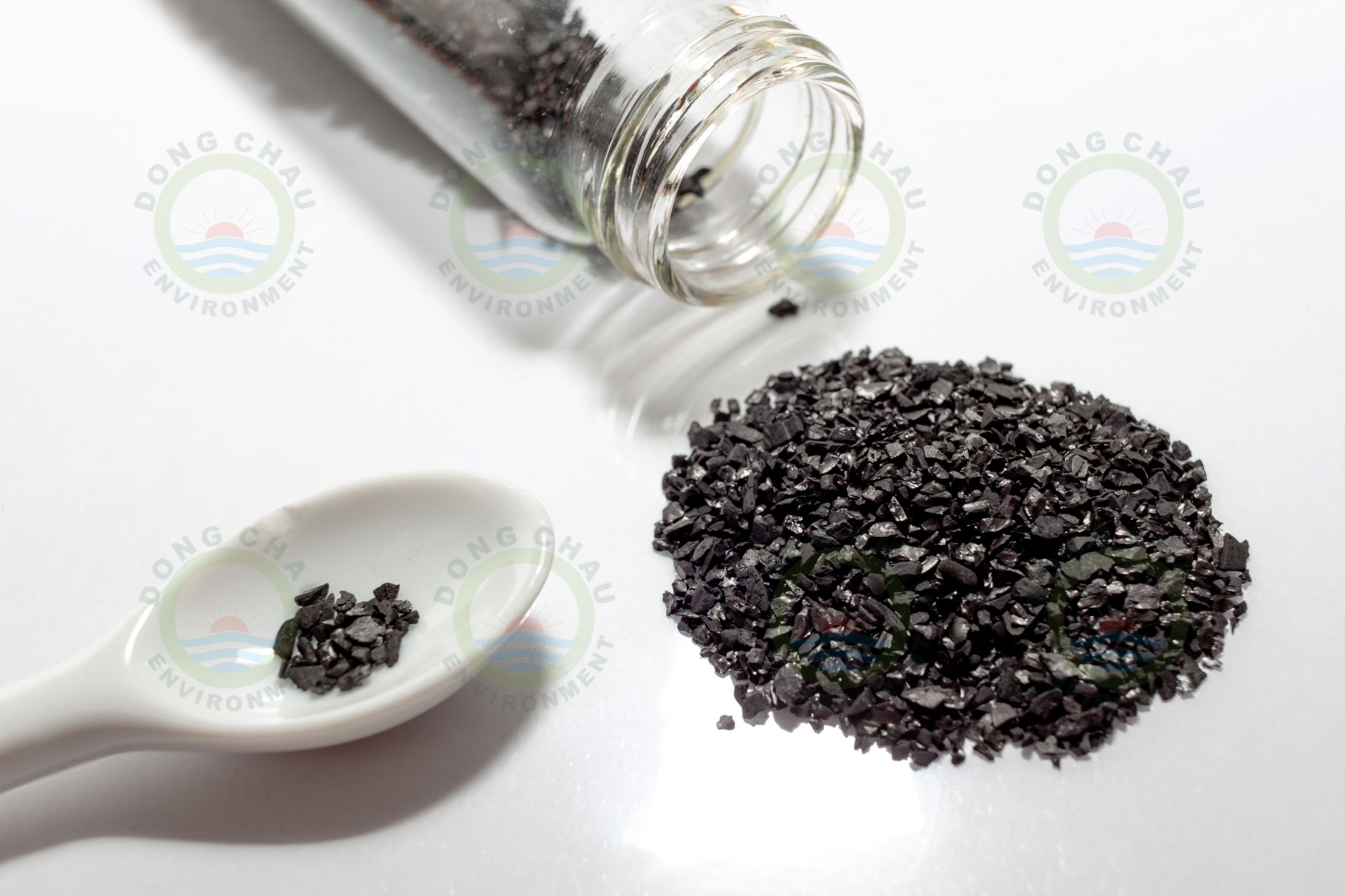 Tìm hiểu nguyên nhân và cách khử mùi cay của ván MDF